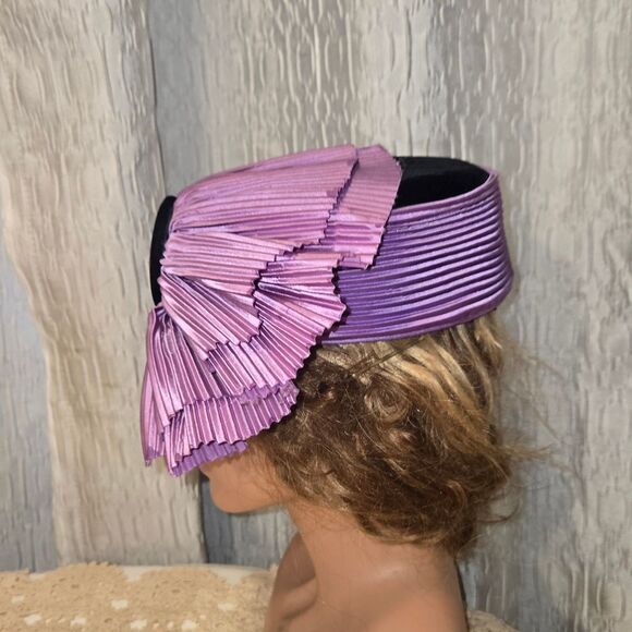 PILLBOX HAT Vintage By Lame Pillbox Fascinator Hat with Pleated Fan - Picture 6 of 12